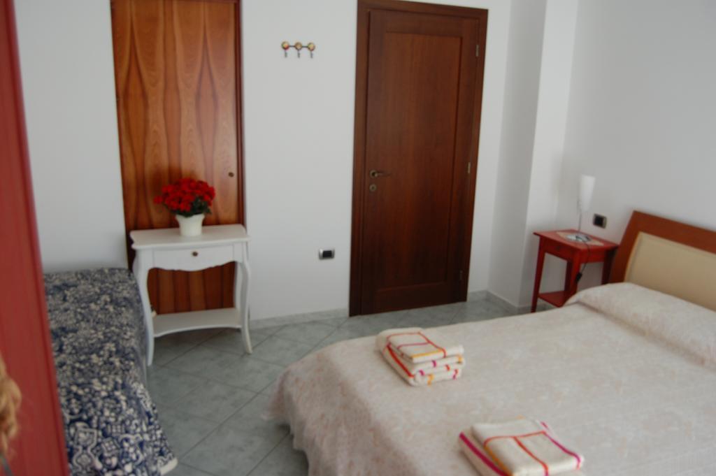 I Ginepri B&B Portoscuso Exterior photo
